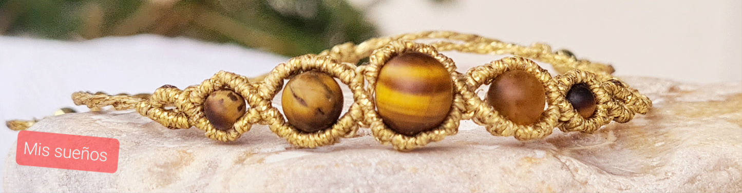 Edelstein-Makramee-Armband