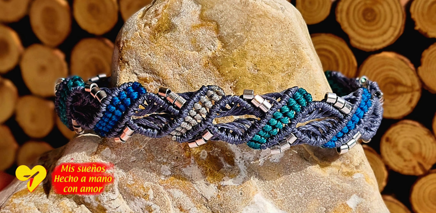 Makramee-Armband "cuatro colores"