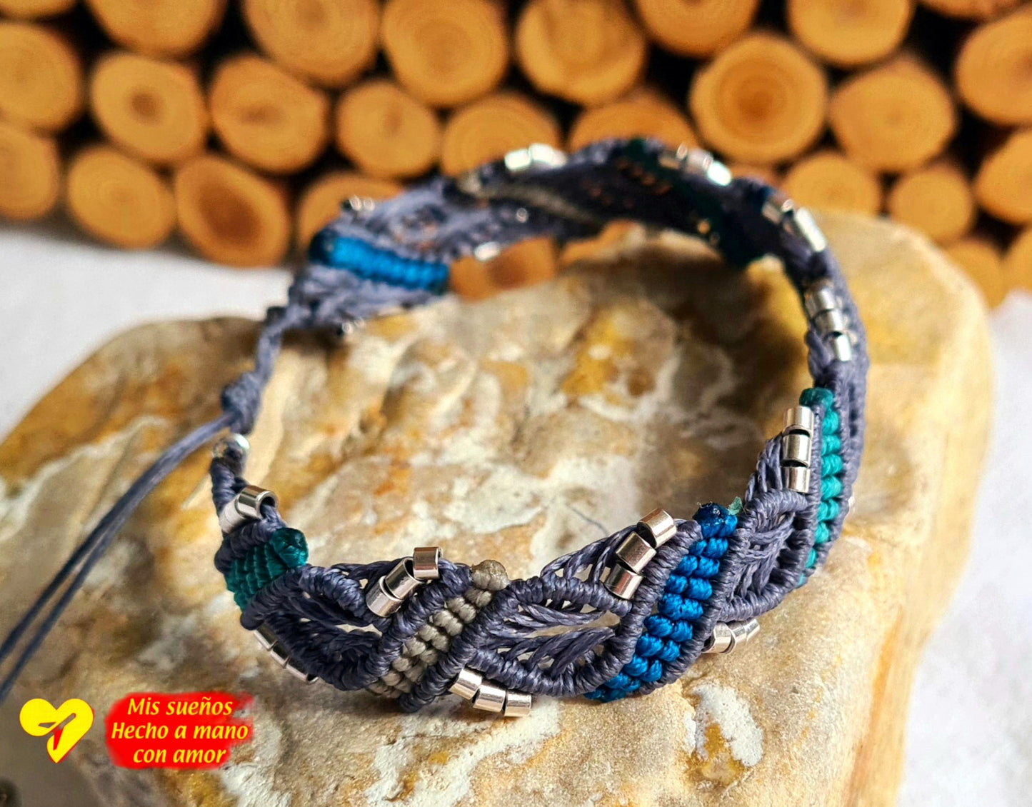 Makramee-Armband "cuatro colores"