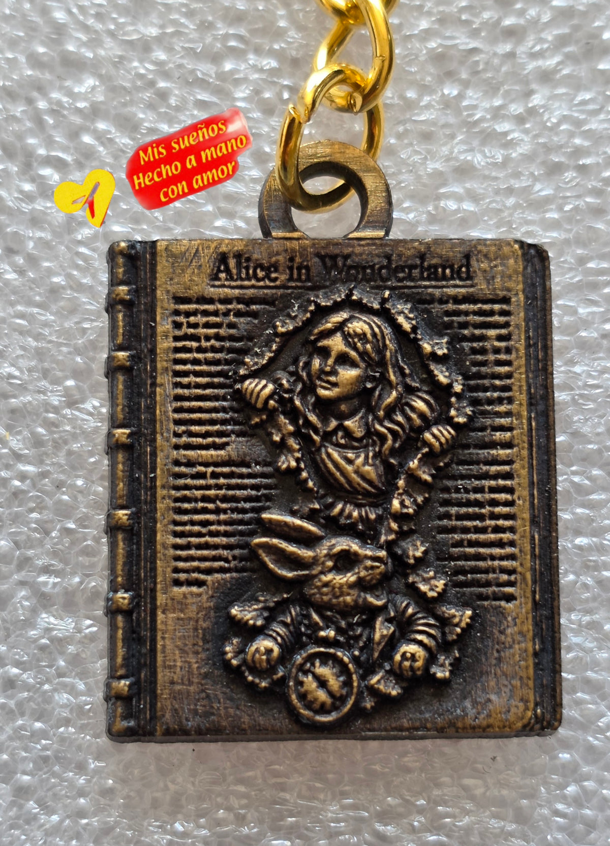 Anhänger Alice